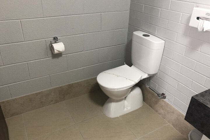Room 19 of 43