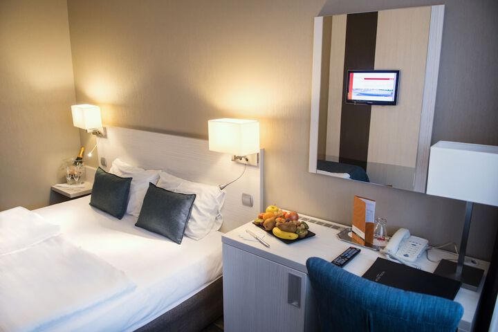 Room 20 of 69