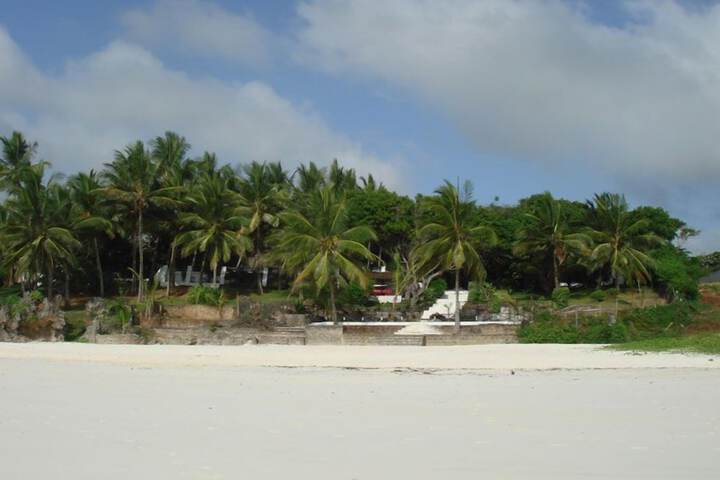 Beach 23 of 28