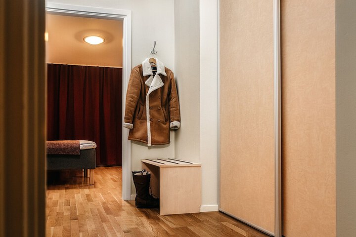 Room 45 of 77