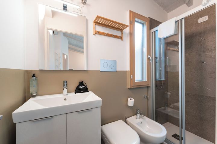 Clean Restrooms