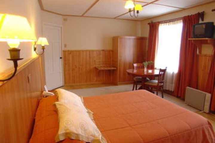 Room 18 of 33