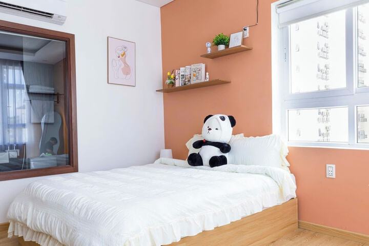 Room 8 of 31
