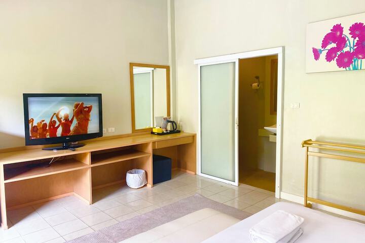 Room 13 of 58