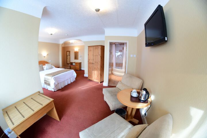 Room 40 of 96