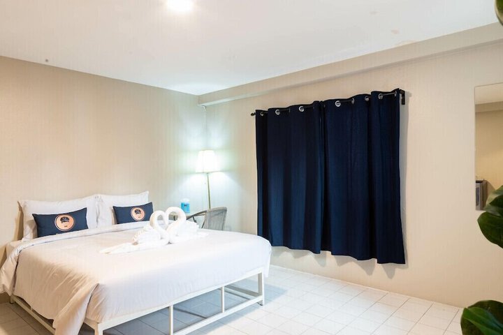 Room 10 of 39