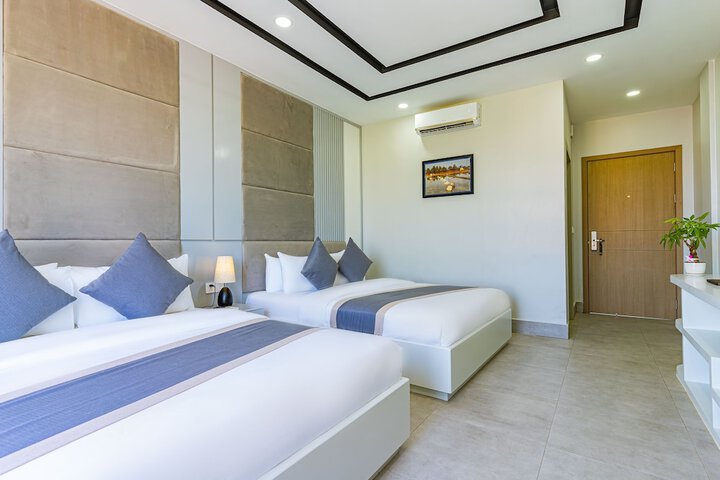 Room 10 of 57