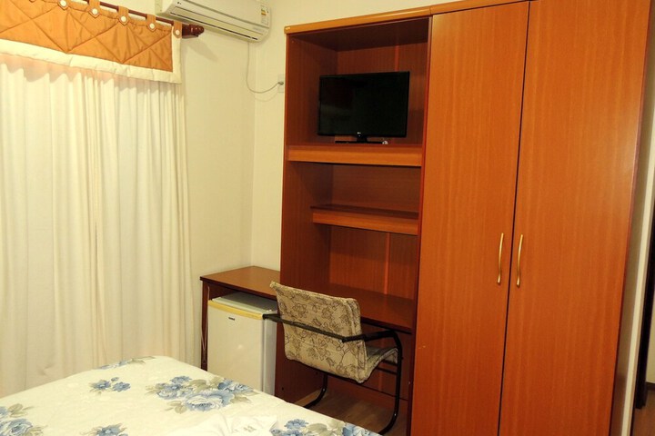 Room 17 of 47