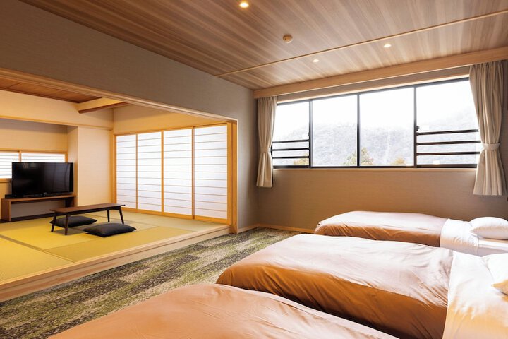 Room 14 of 43
