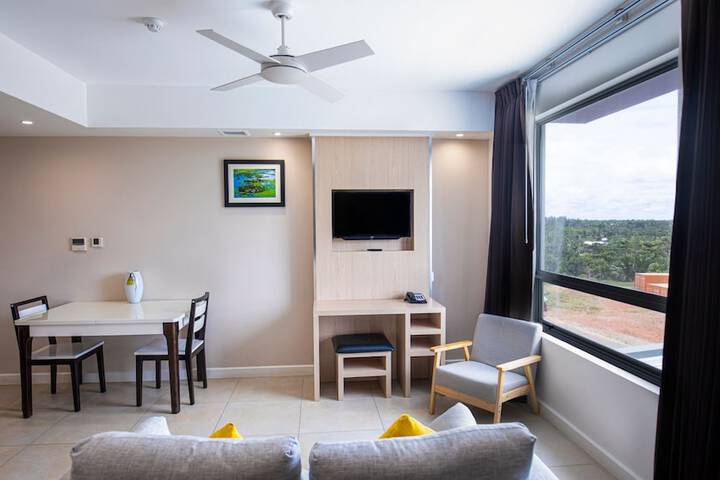 Room 12 of 28