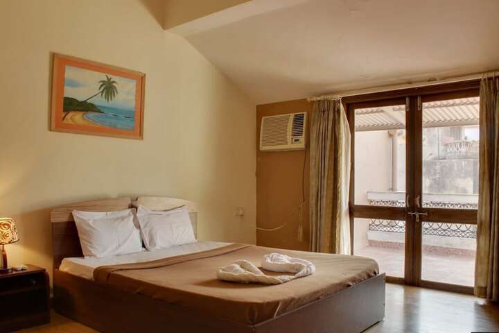 Room 5 of 28