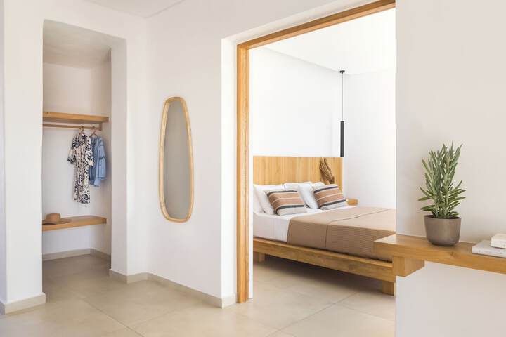 Room 152 of 294