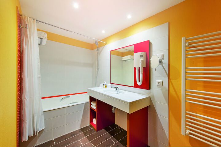 Clean Restrooms