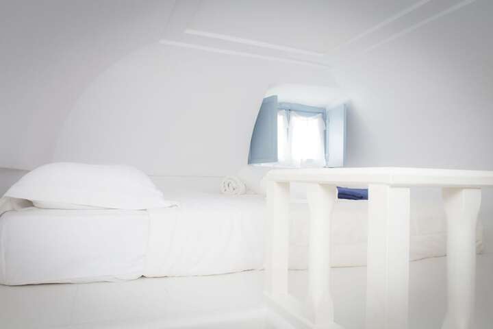 Room 10 of 22