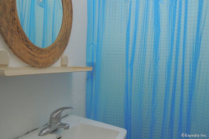 Room 8 of 29