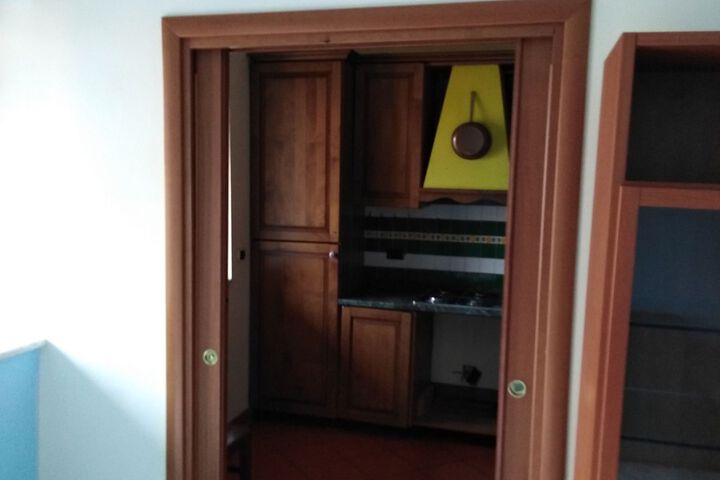 Room 10 of 15