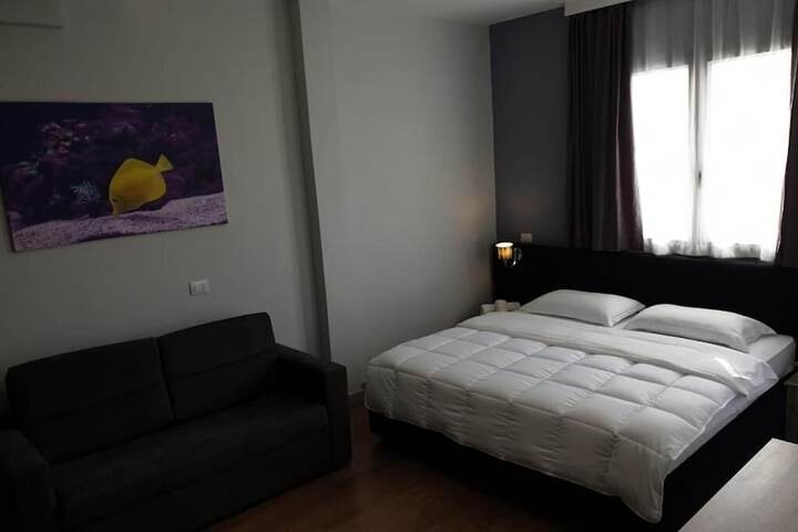 Room 42 of 66