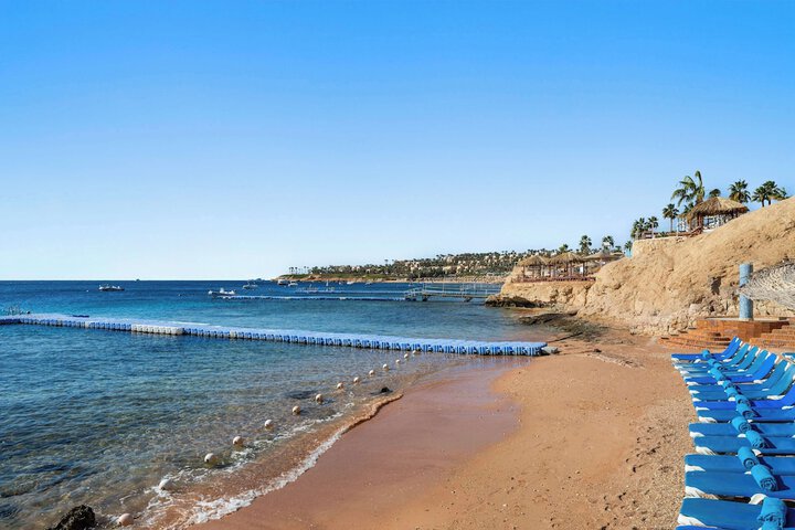 Beach 190 of 199