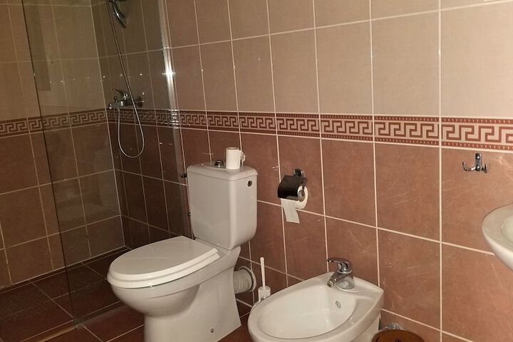 Room 86 of 100