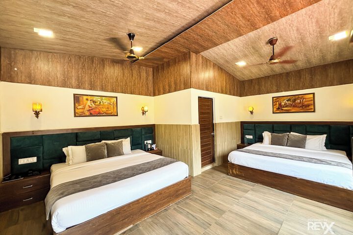 Room 40 of 156