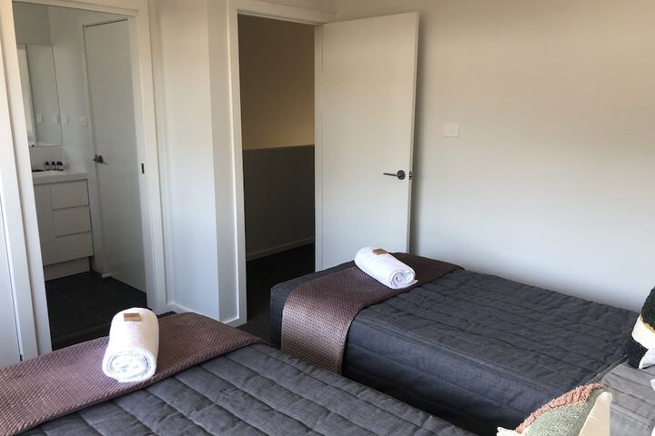 Room 3 of 13