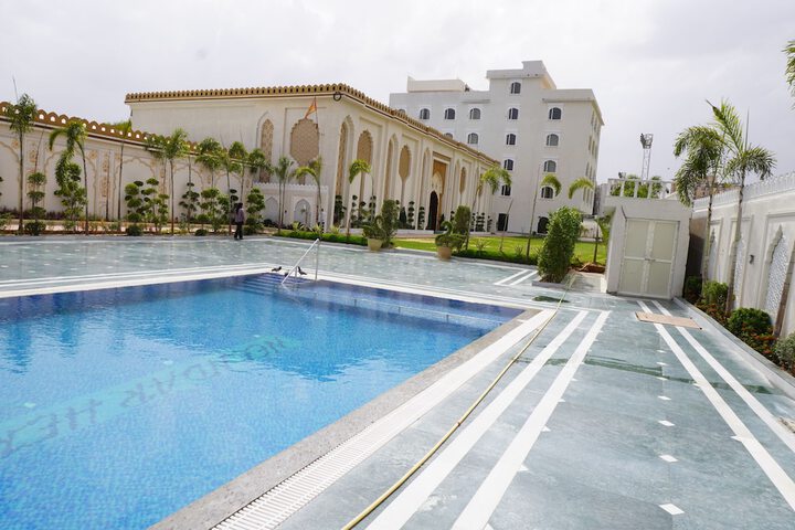 Pool 11 of 48