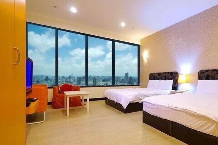 Room 28 of 58