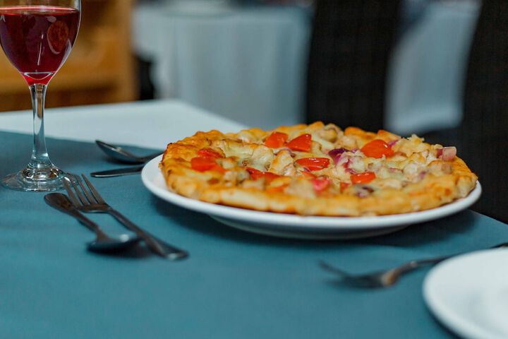 Dining 83 of 126