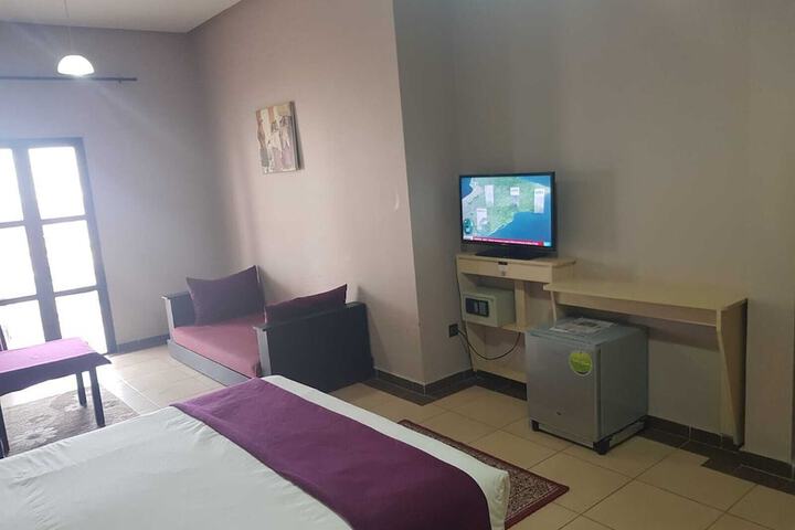 Room 15 of 78