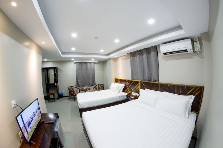 Room 9 of 57