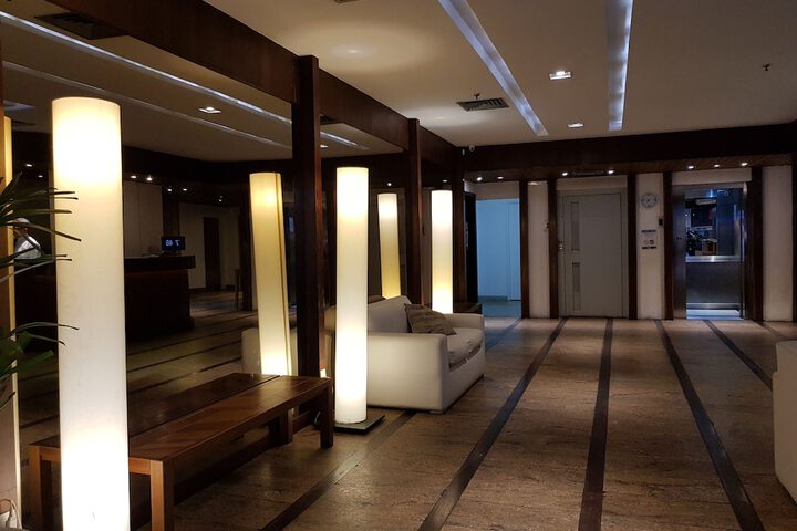 Hotel 2 of 34