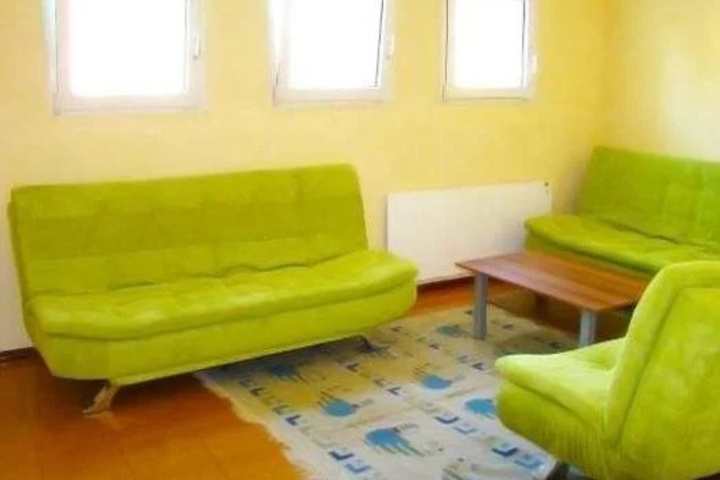 Room 11 of 20