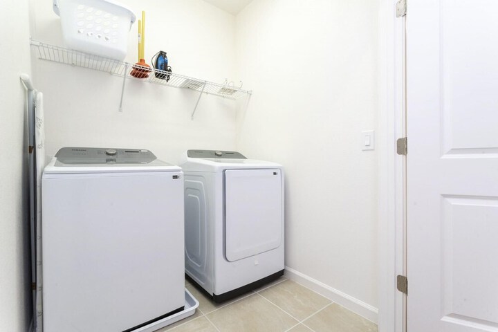 Room 5 of 40