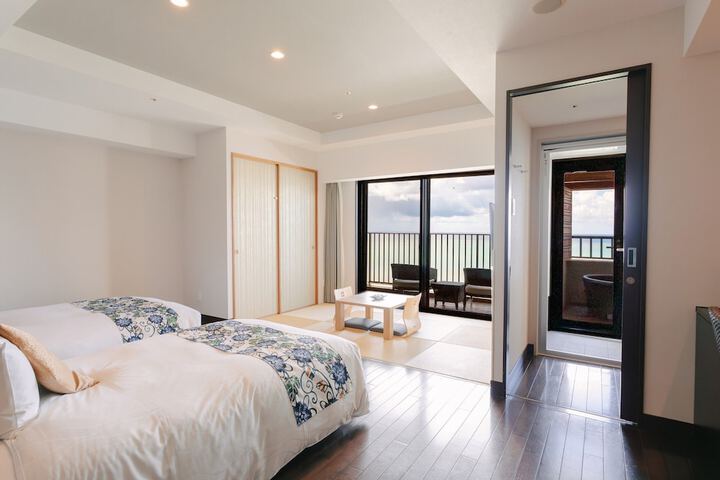 Room 75 of 299