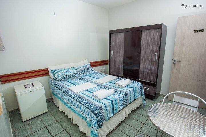 Room 4 of 22