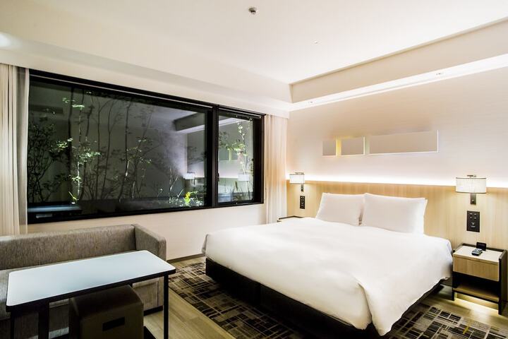 Room 29 of 160