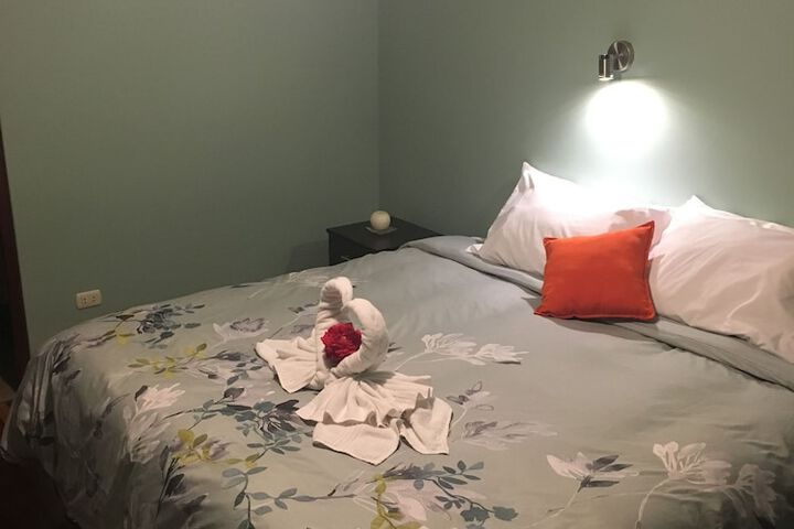Room 29 of 34