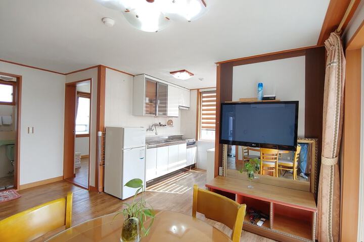Room 8 of 46