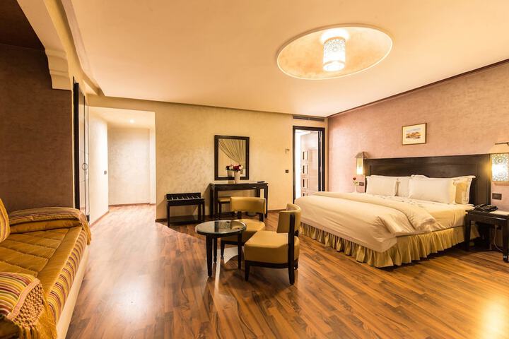 Room 17 of 70