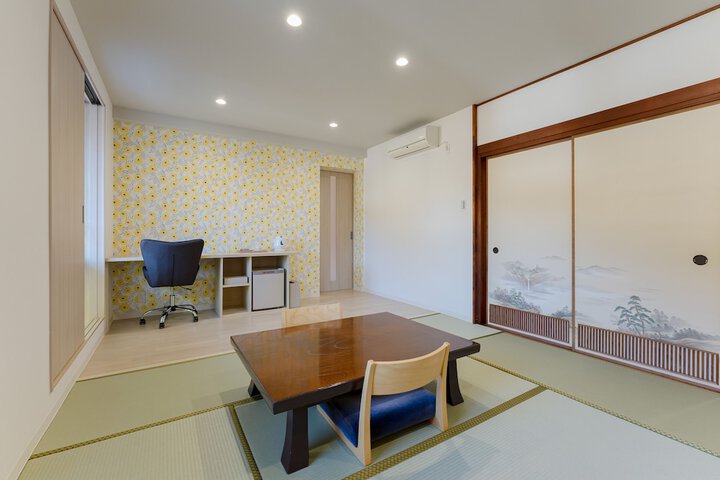 Room 14 of 44