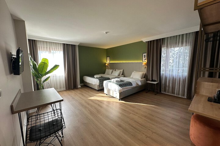 Room 72 of 222