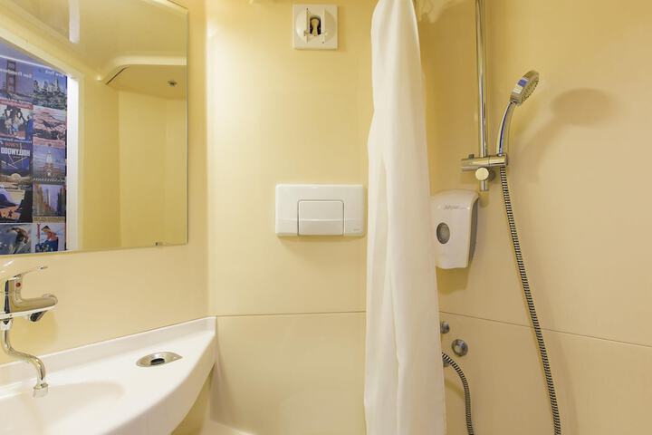 Bath Interior