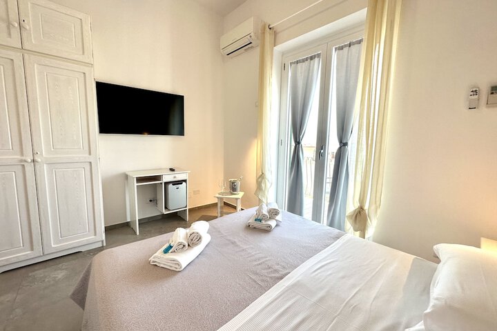 Room 19 of 49