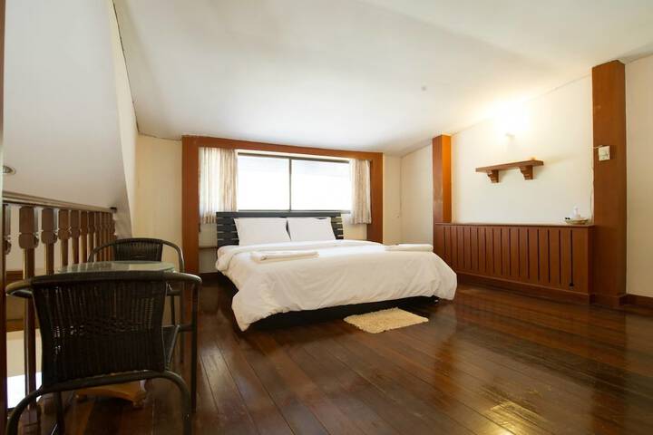 Room 3 of 24