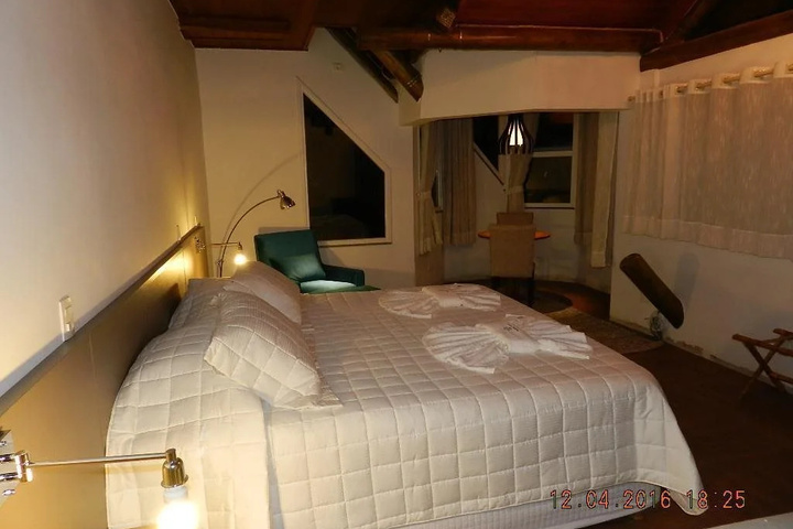 Room 3 of 4
