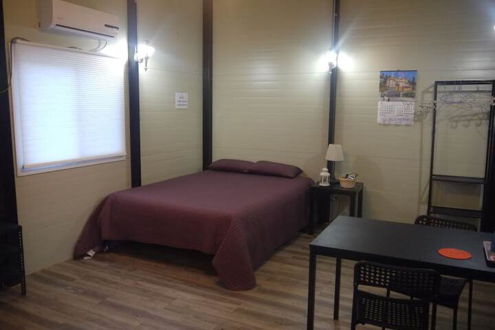Room 21 of 53