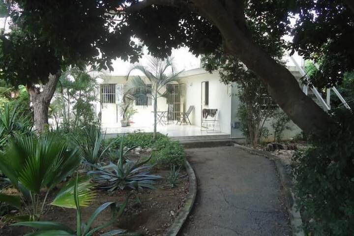 Property Grounds 28 of 39