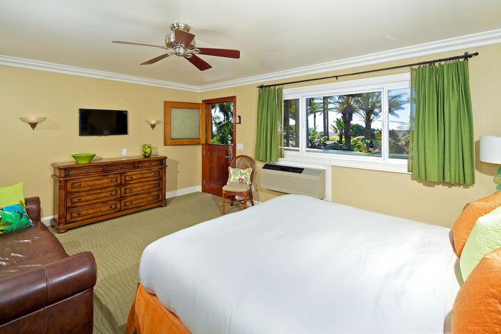 Room 5 of 71