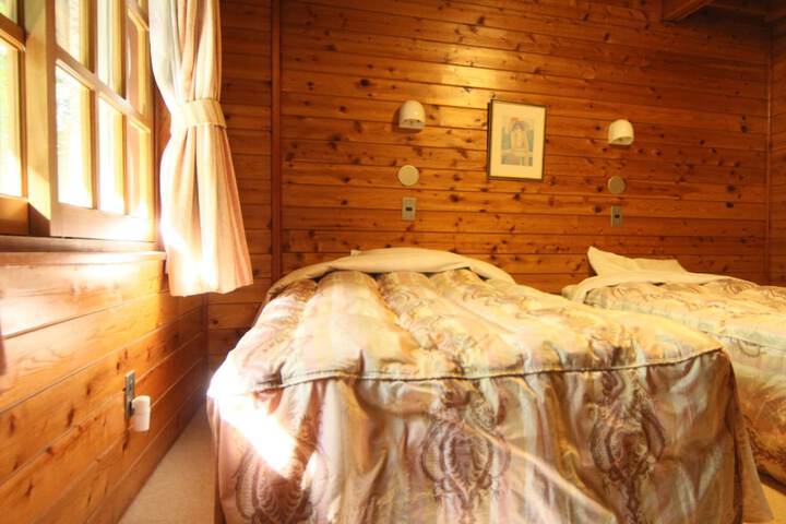 Room 8 of 54