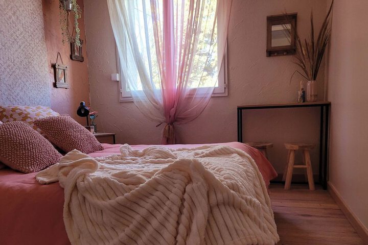 Room 7 of 26